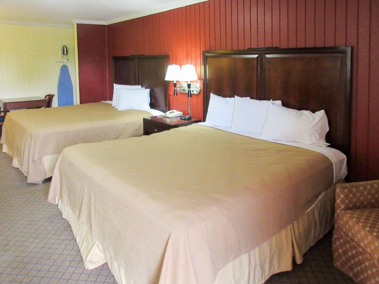 Rodeway Inn Kansas City Exterior photo
